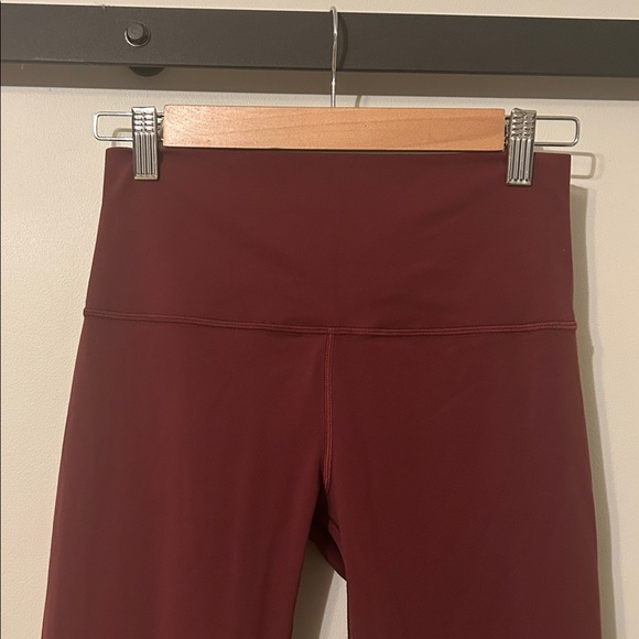 Lululemon Align Crop Legging High Rise Burgundy Size 8 - Picture 4 of 5